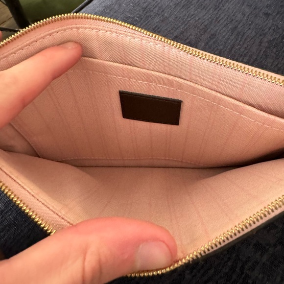 Small Louis Vuitton Wrist Wallet - Picture 3 of 4